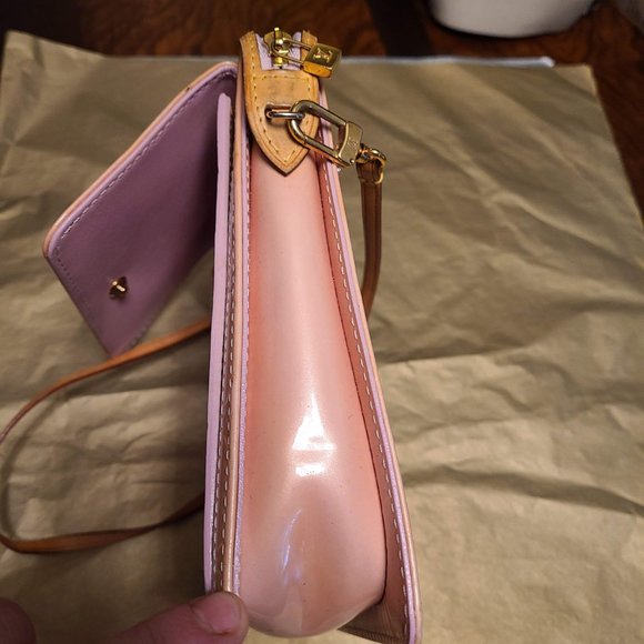 LOUIS VUITTON VINTAGE PINK PURSE WITH MONOGRAMS NEEDS RESTORATION. - Picture 11 of 16